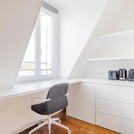 Appartamento Cozy Renovated Rue Bugeaud Parigi