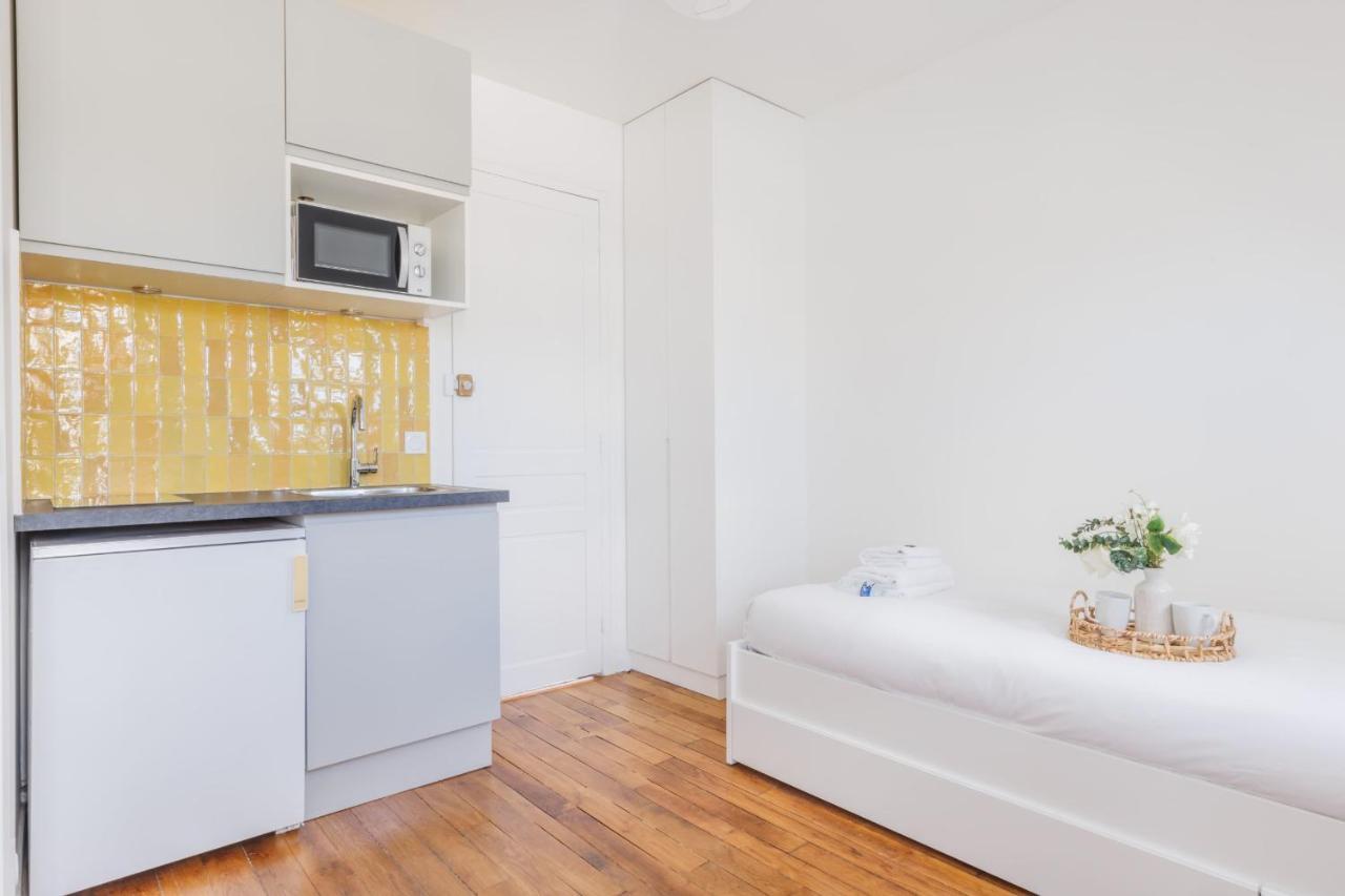 Cozy Studio Renovated Rue Bugeaud Apartment *