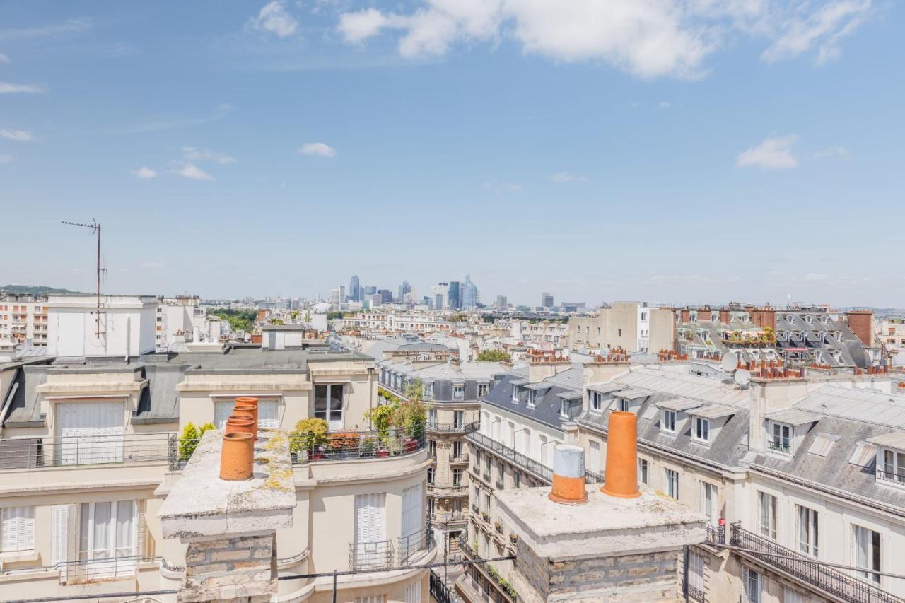 Cozy Studio Renovated Rue Bugeaud Apartment